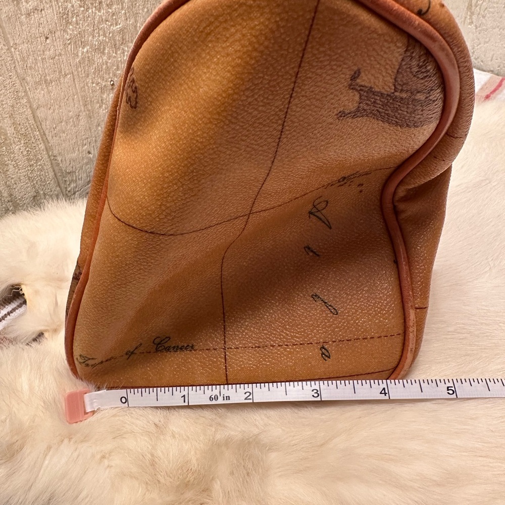 Alviero Martini Leather Travel Bag - Picture 7 of 11
